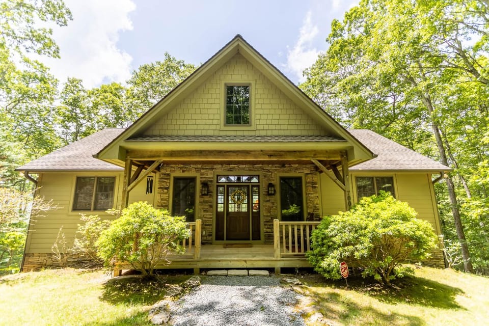 The Ponderosa House in Brushy Fork