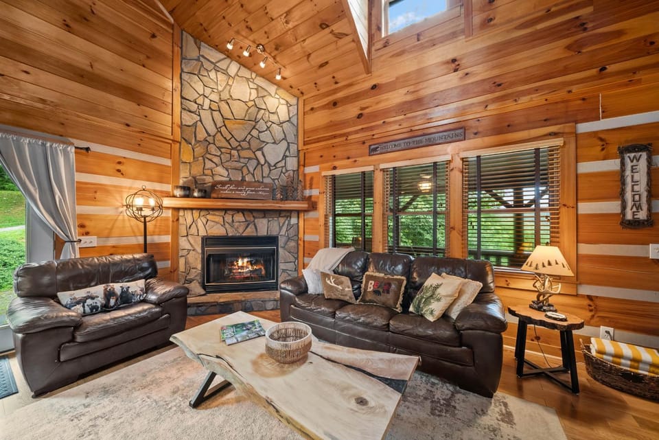 Willow Valley View House in Brushy Fork