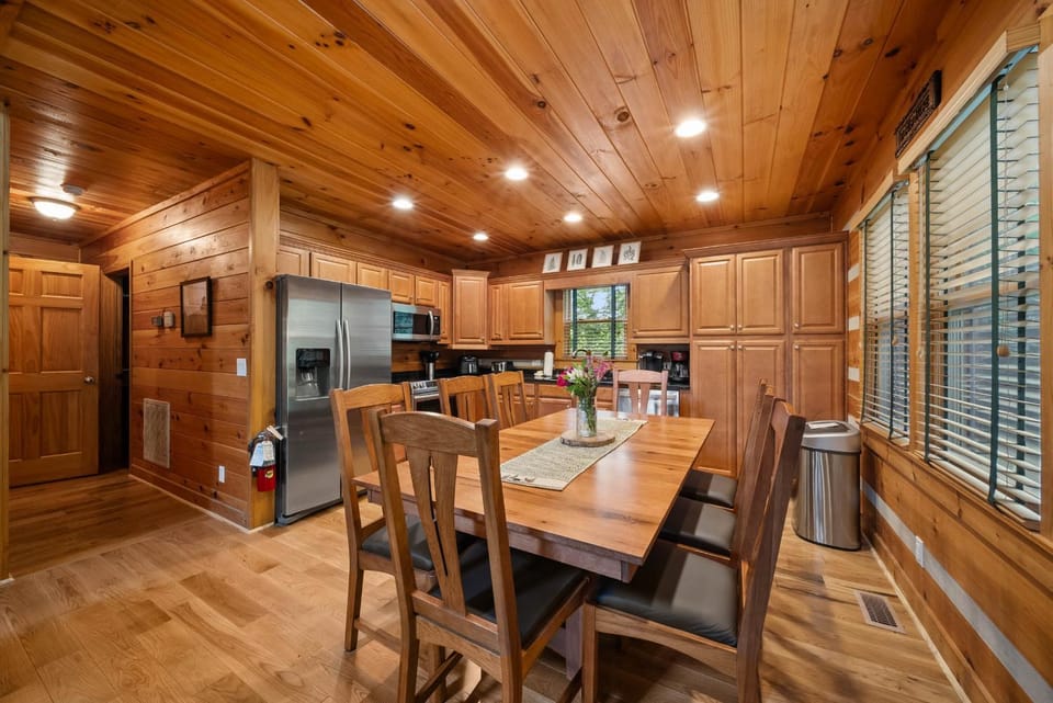 Willow Valley View House in Brushy Fork