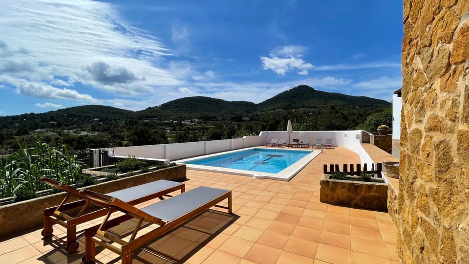 Natural landscape, View (from property/room), Mountain view, Pool view, Swimming pool