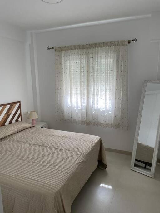 Reformado con vistas al mar Apartment in Nerja