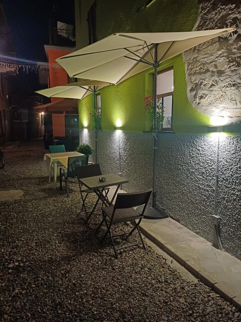 Patio, Night