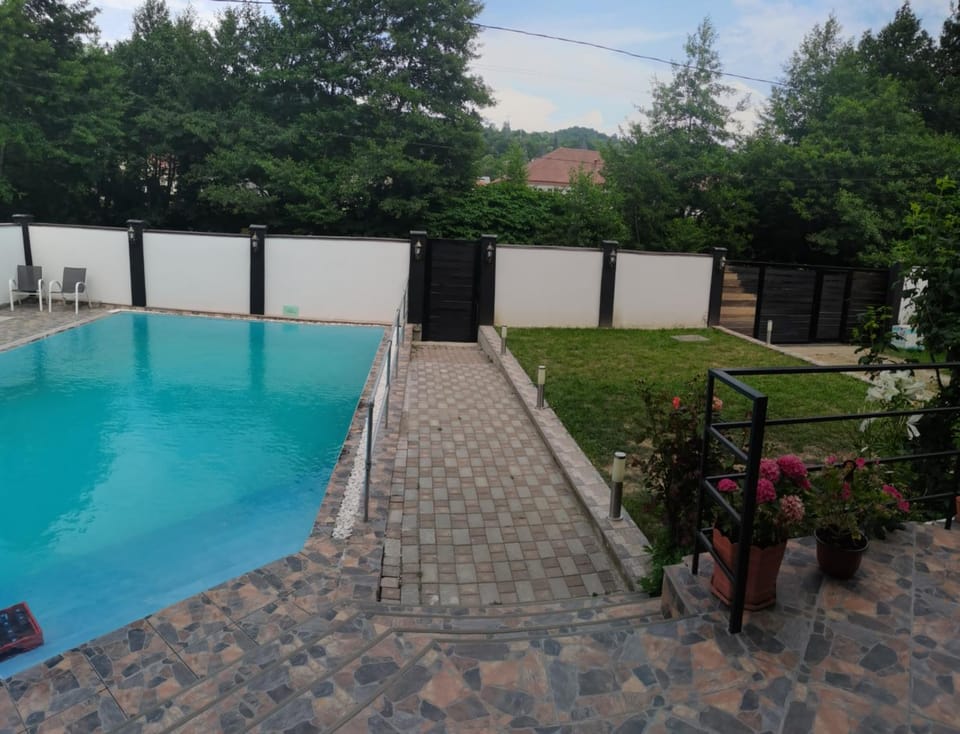 LaBebe - Vidraru Bed and Breakfast in Romania