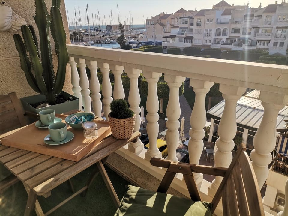 Day, Natural landscape, View (from property/room), Balcony/Terrace, Balcony/Terrace, City view, Sea view