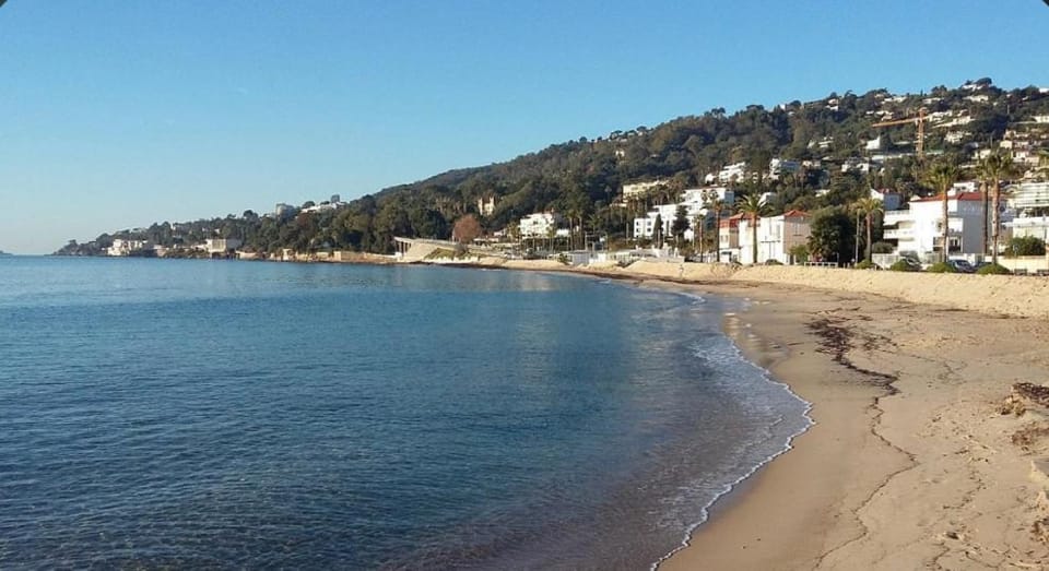 Nearby landmark, Beach