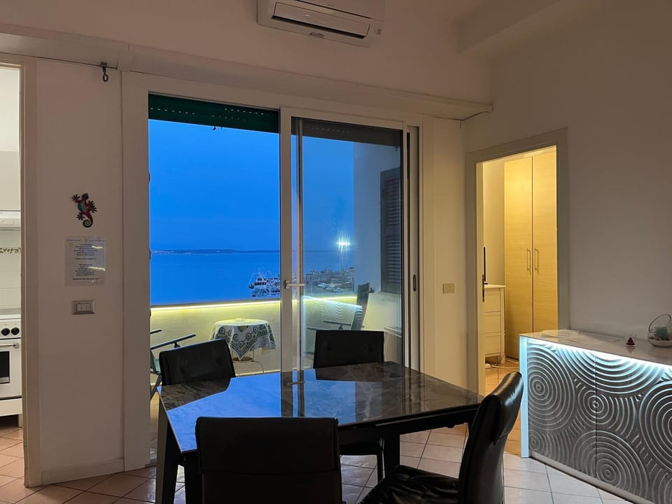 Il cavalluccio Apartment in Anzio