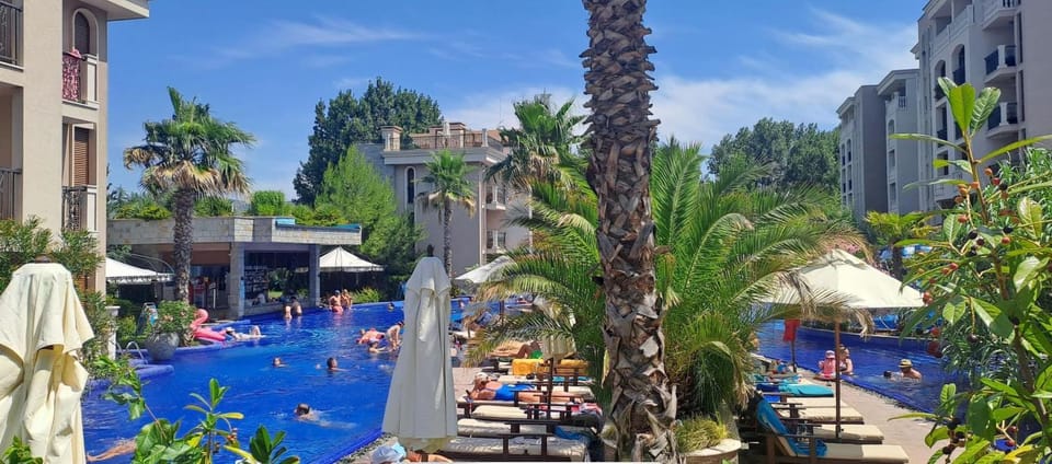 Deluxe Appartement in Cascadas Resort Sunny Beach Apartment in Sunny Beach