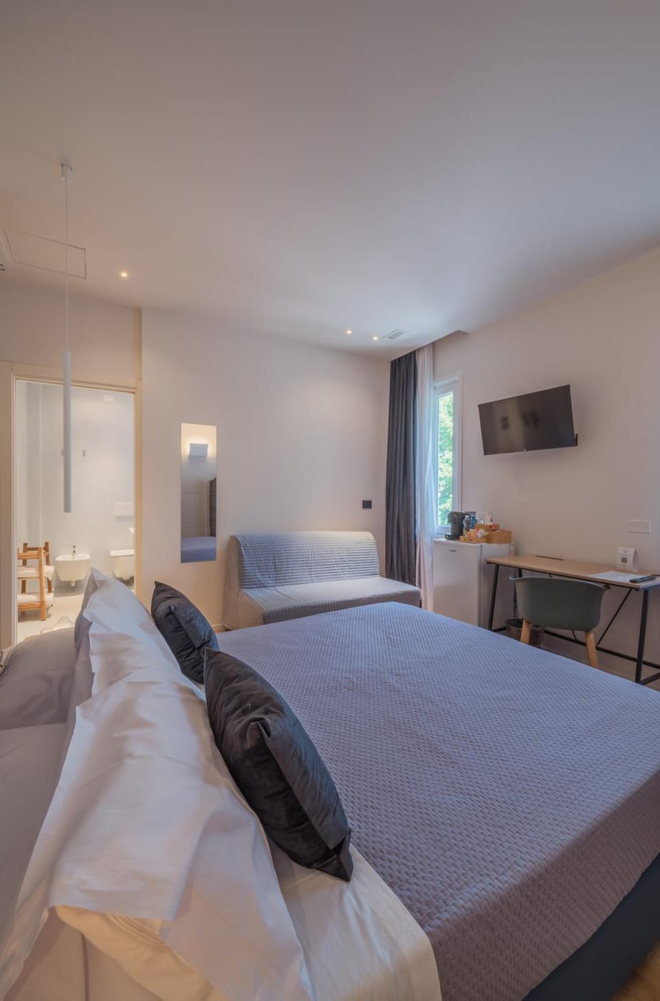 Seating area, Bedroom