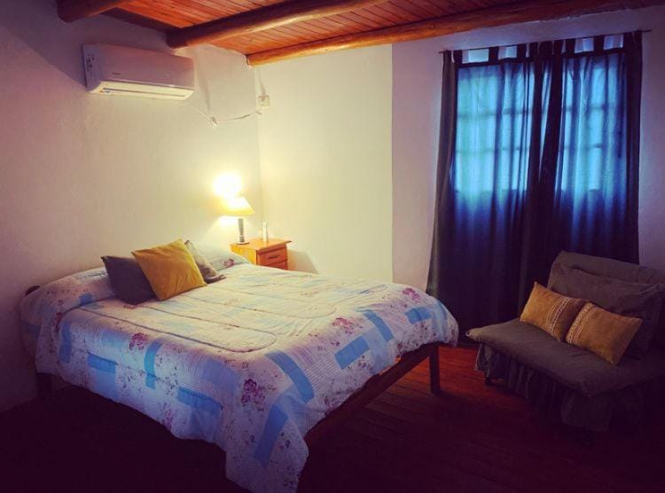 Bed, Photo of the whole room, Bedroom, internet, air conditioner