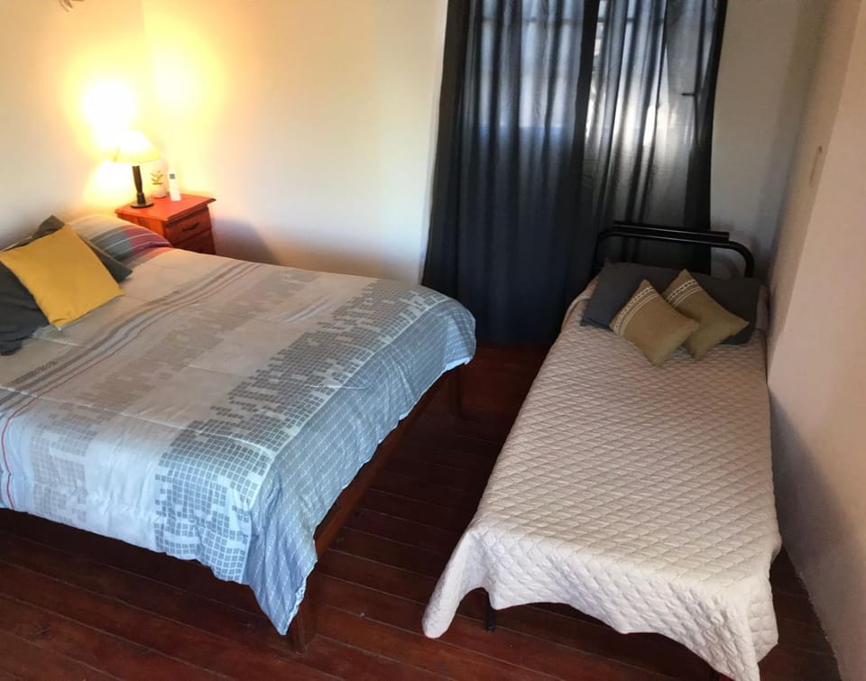 Bed, Photo of the whole room, Bedroom, internet, air conditioner