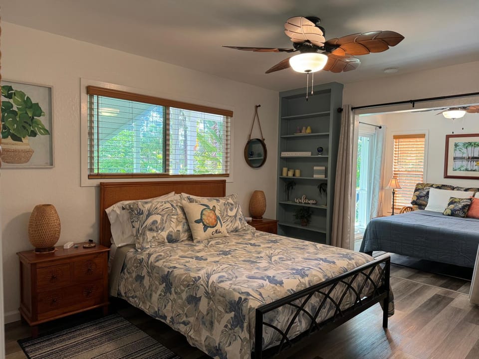 Bed, Bedroom