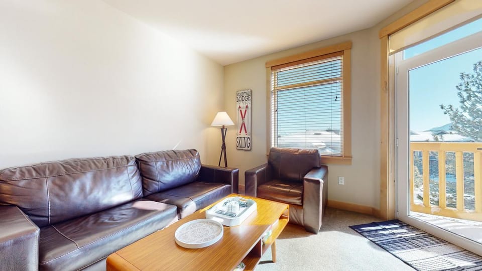 Sunstone #231 condo Apartment in Mammoth Lakes
