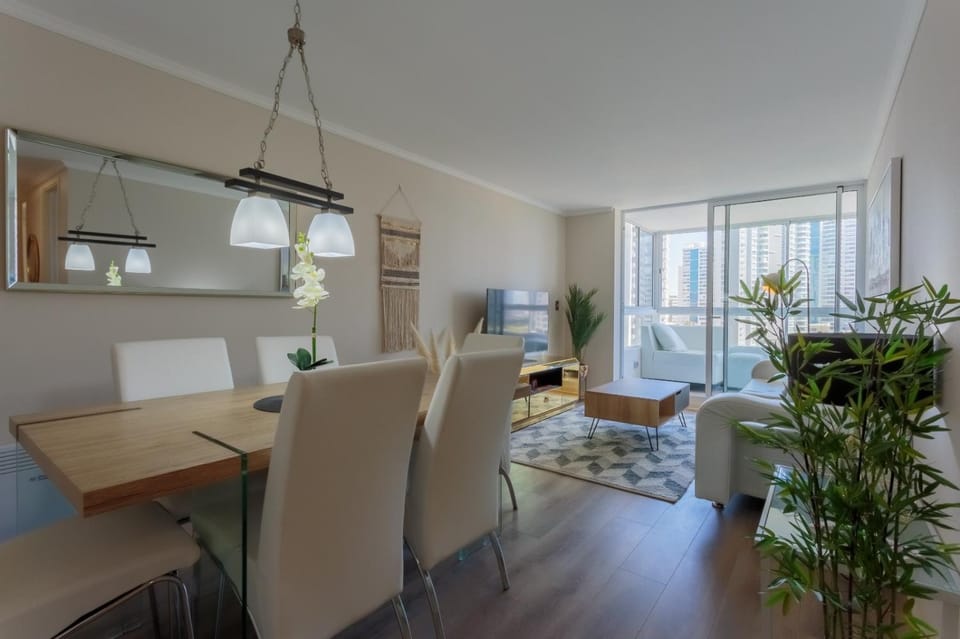 TV and multimedia, Living room, Dining area