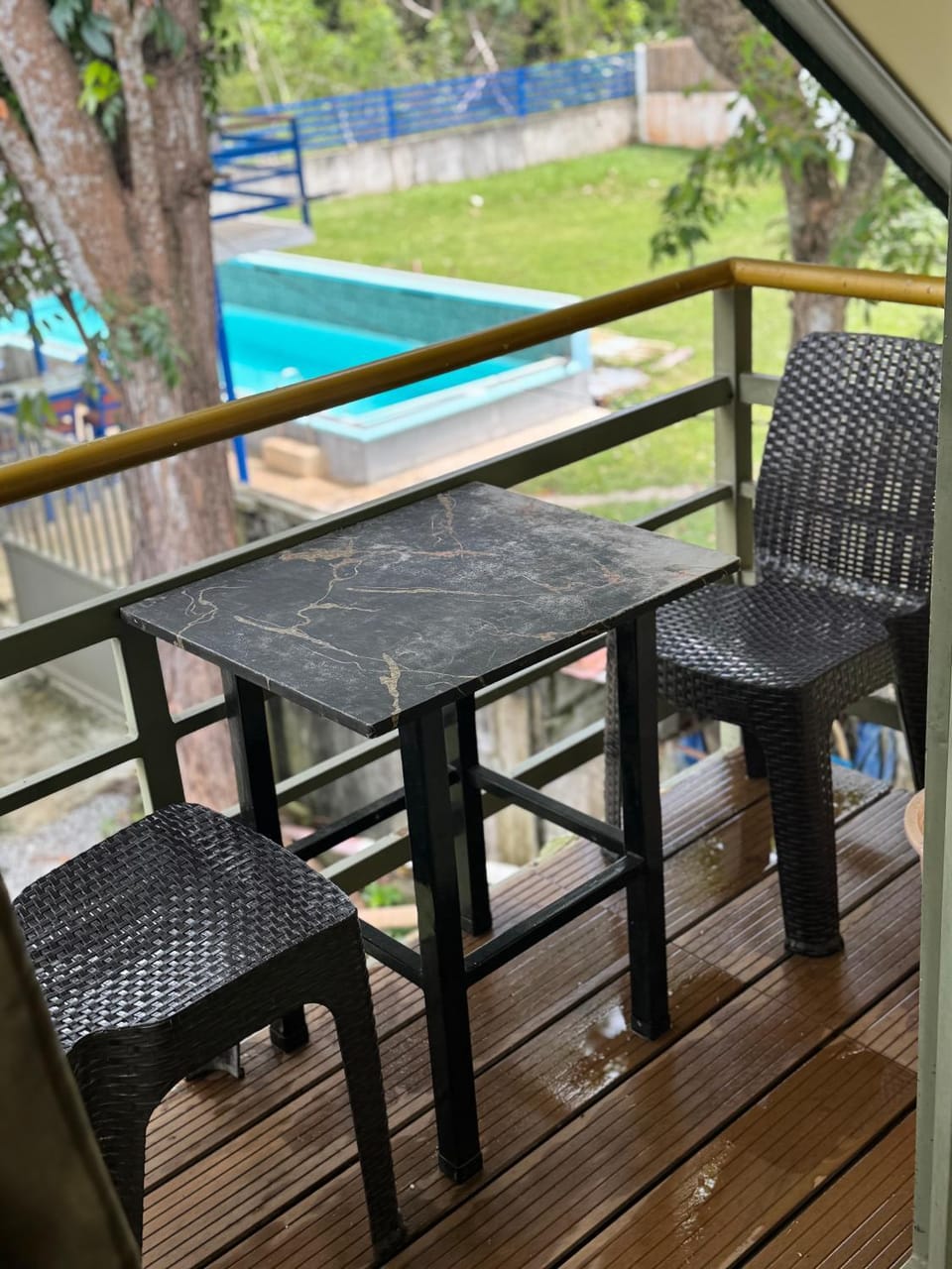 D'Schnuggs Place Apartment in Panglao
