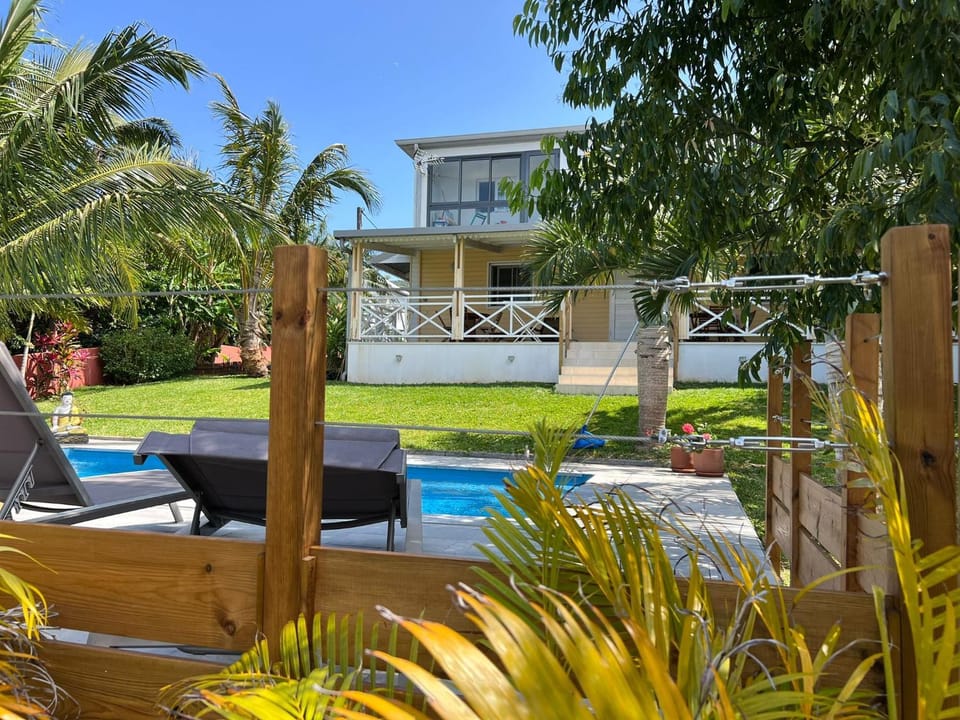 Swimming pool, Inner courtyard view