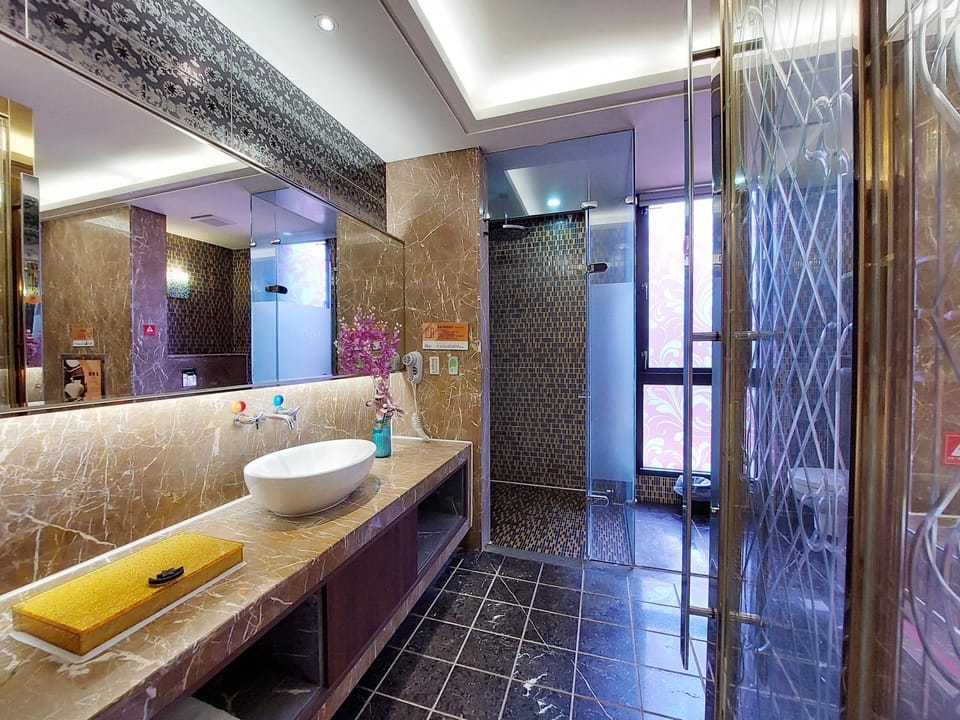 Shower, Bathroom, Bath