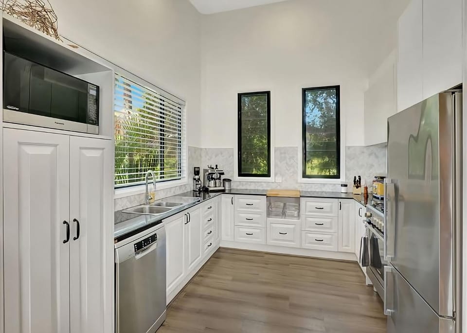 Hibiscus Hideaway House in Valla