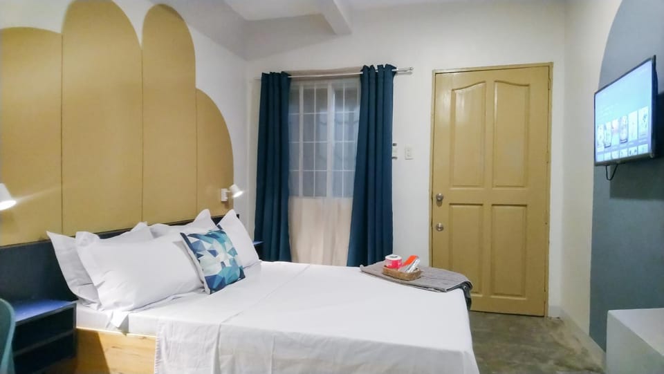 Bed, TV and multimedia