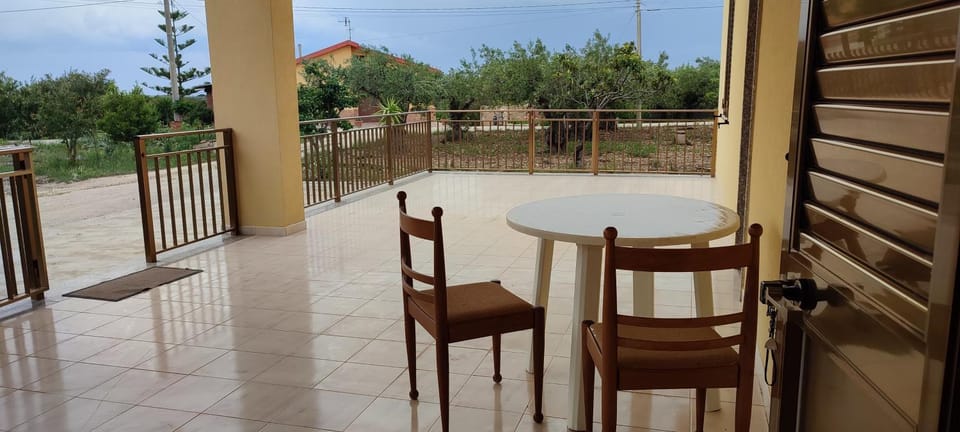 View (from property/room), Balcony/Terrace