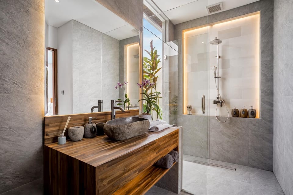 Shower, Bathroom