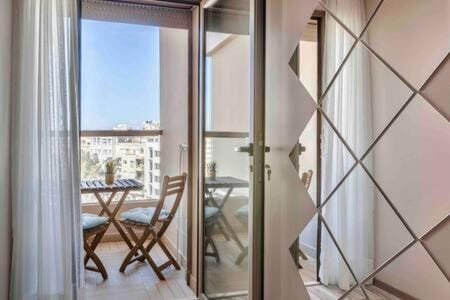 Contemporary Top Floor Bourgogne - By AppartAli Apartment in Casablanca