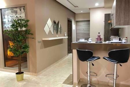 Contemporary Top Floor Bourgogne - By AppartAli Apartment in Casablanca
