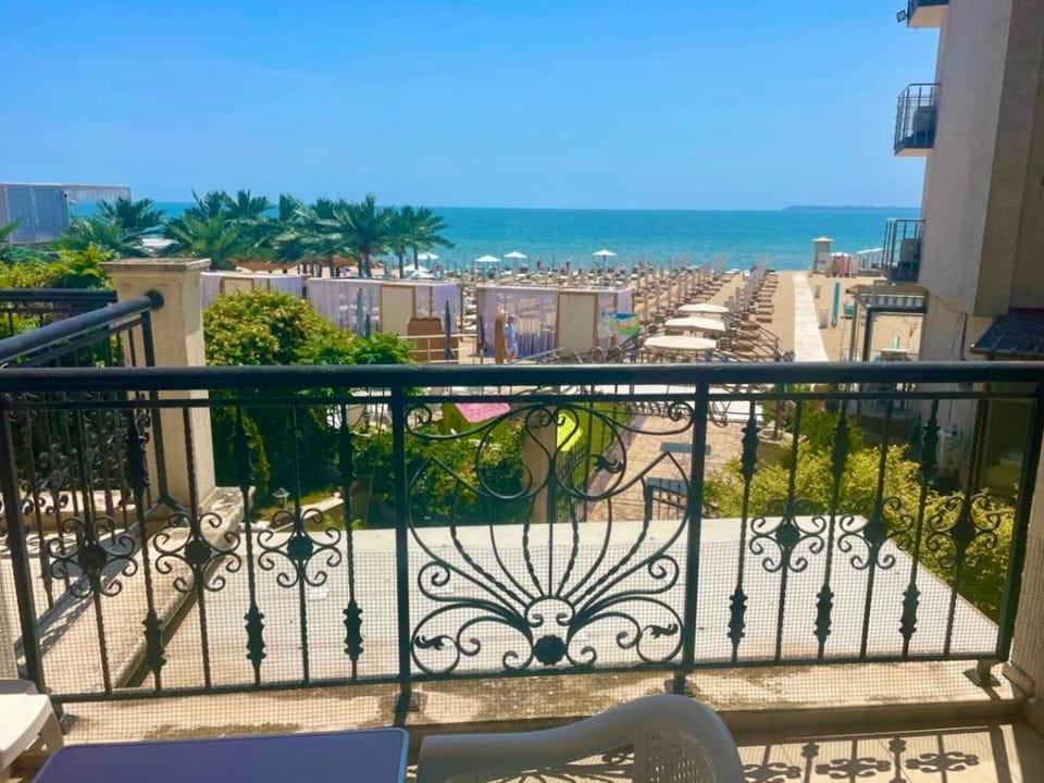 Luxurious 2 BR Appt at the Black Sea Coast Apartment in Sunny Beach
