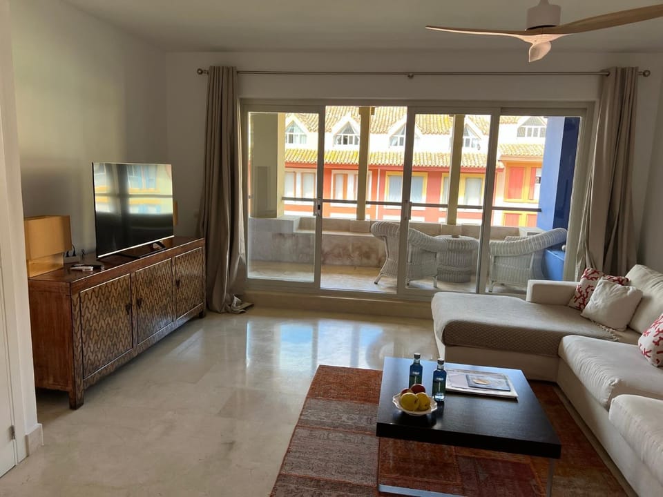 Apartamento Puerto Sotogrande Marina Apartment in Andalusia