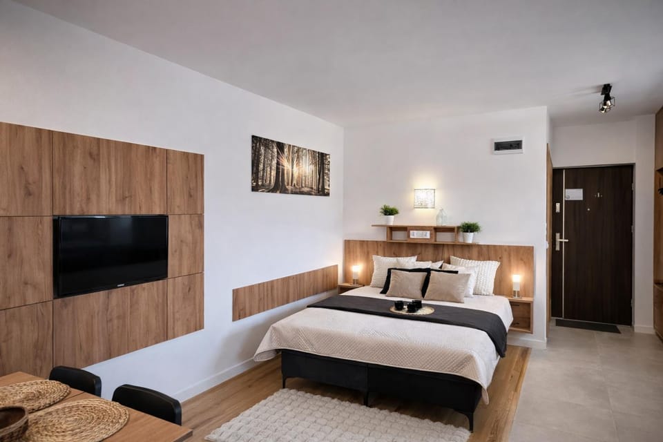 Communal lounge/ TV room, Bed, TV and multimedia, Photo of the whole room, Bedroom