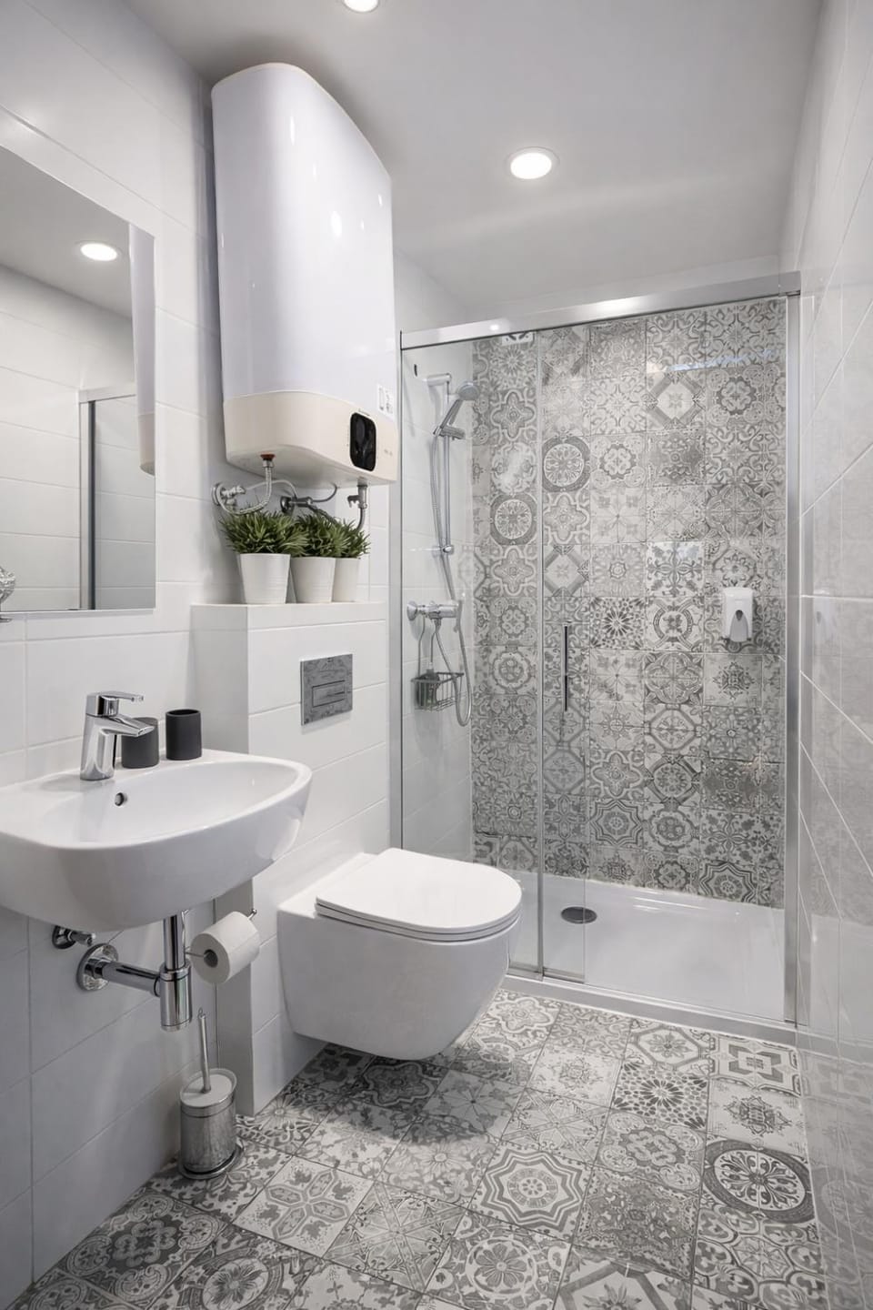 Shower, Toilet, Bathroom, hair dryier, towels