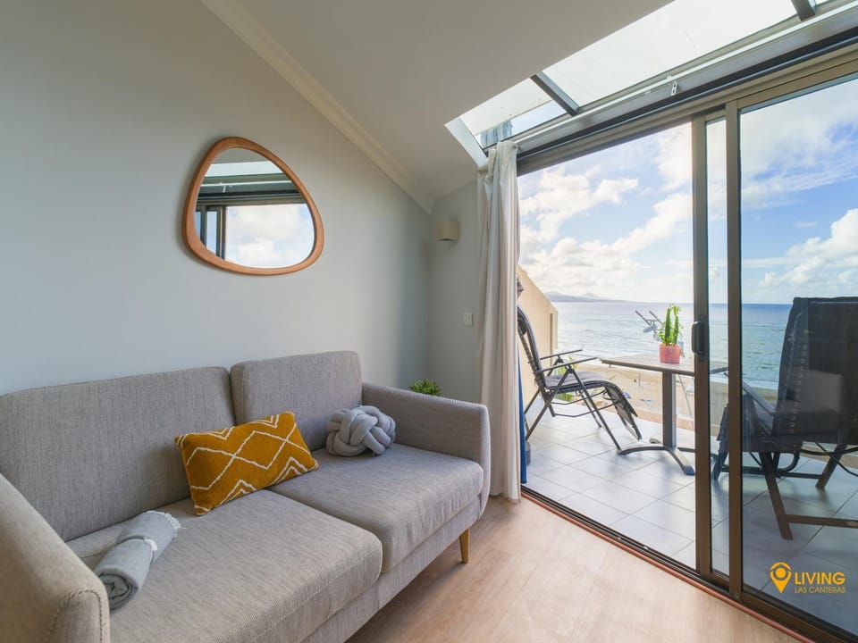 Balcony/Terrace, Living room