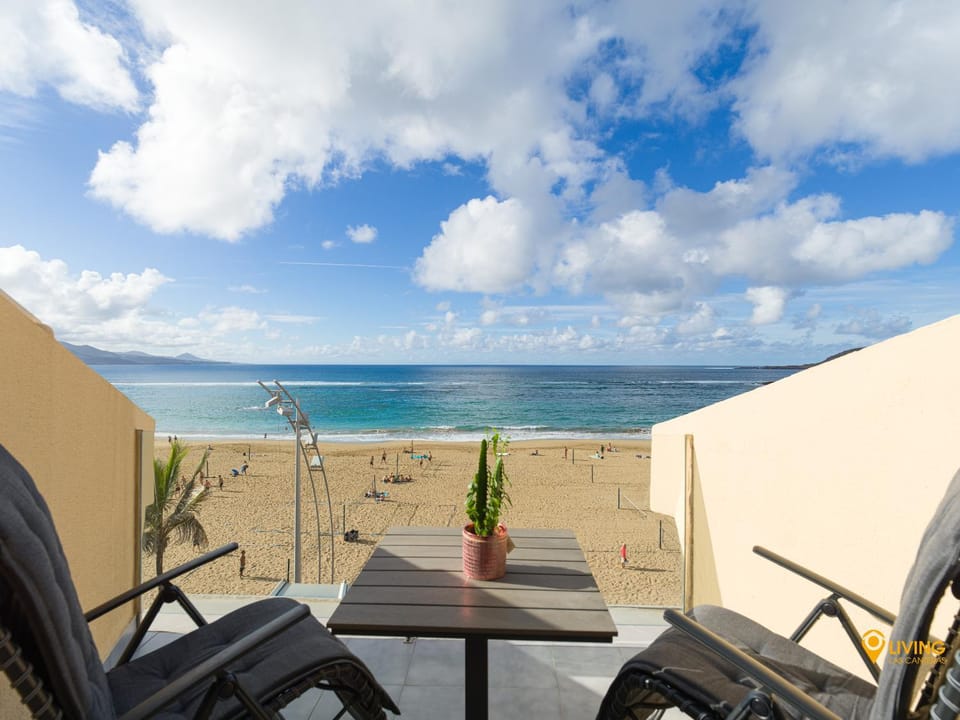 View (from property/room), Balcony/Terrace, Beach, Sea view