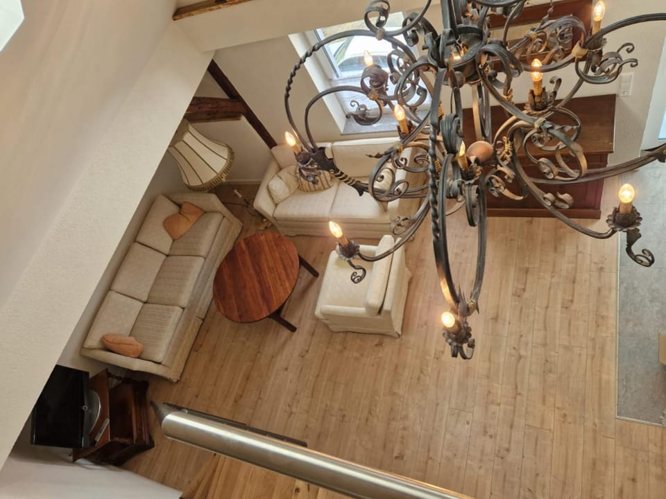 Communal lounge/ TV room, Seating area