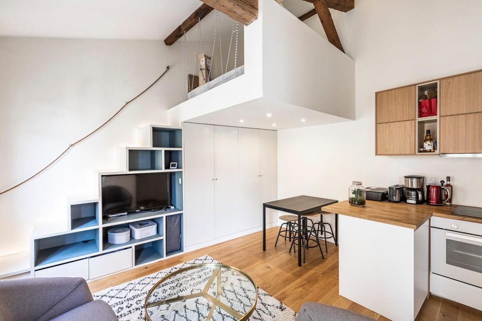 Tourville - Très beau studio - Bail mobilité Apartment in Paris