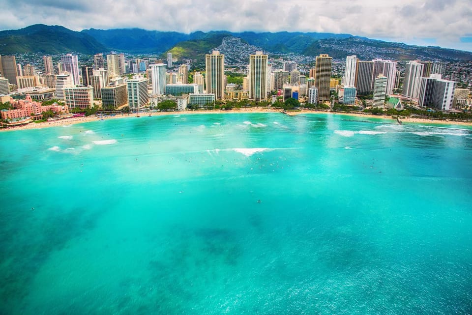 Radiant Luana Waikiki Studio Apartment in McCully-Moiliili