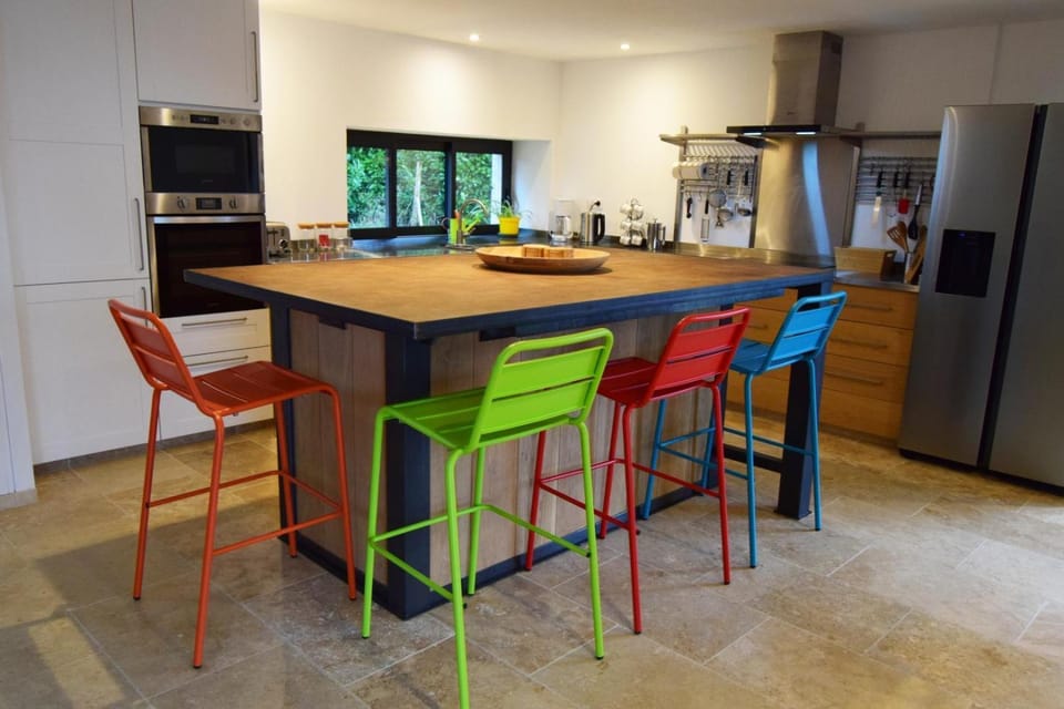 Artbarn House in Nouvelle-Aquitaine