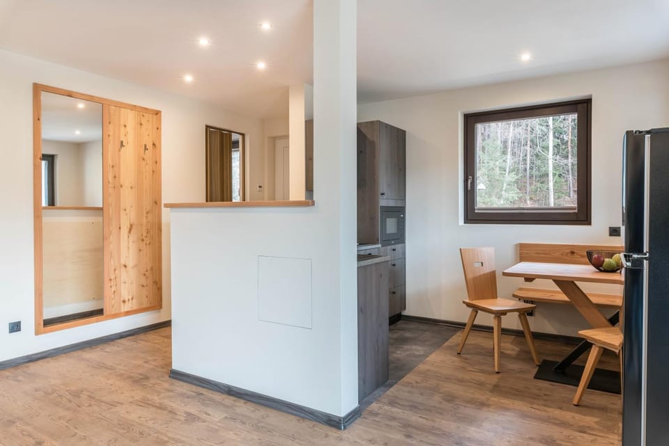 Property building, Kitchen or kitchenette, Living room
