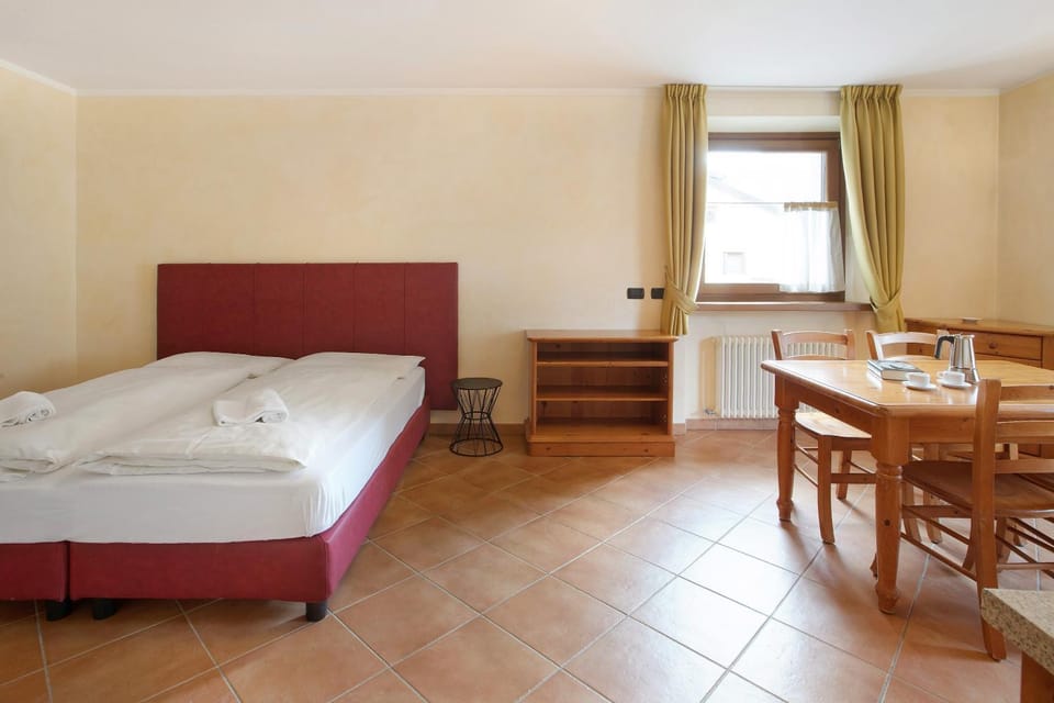 Property building, Living room, Bedroom