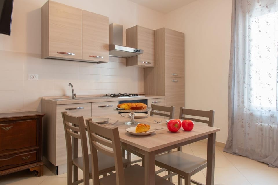 Property building, Kitchen or kitchenette, Living room