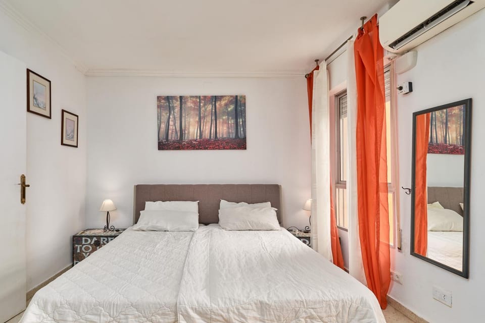 Living room, Bedroom