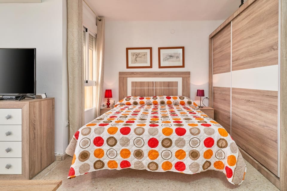 Living room, Bedroom