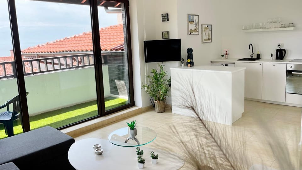 ETARA 2, Sveti Vlas - APARTELLO⊛com Apartment hotel in Burgas Province