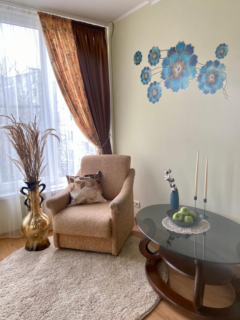 Living room, Seating area