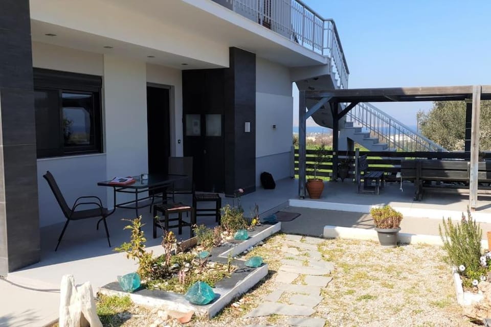 Property building, Natural landscape, View (from property/room), Balcony/Terrace