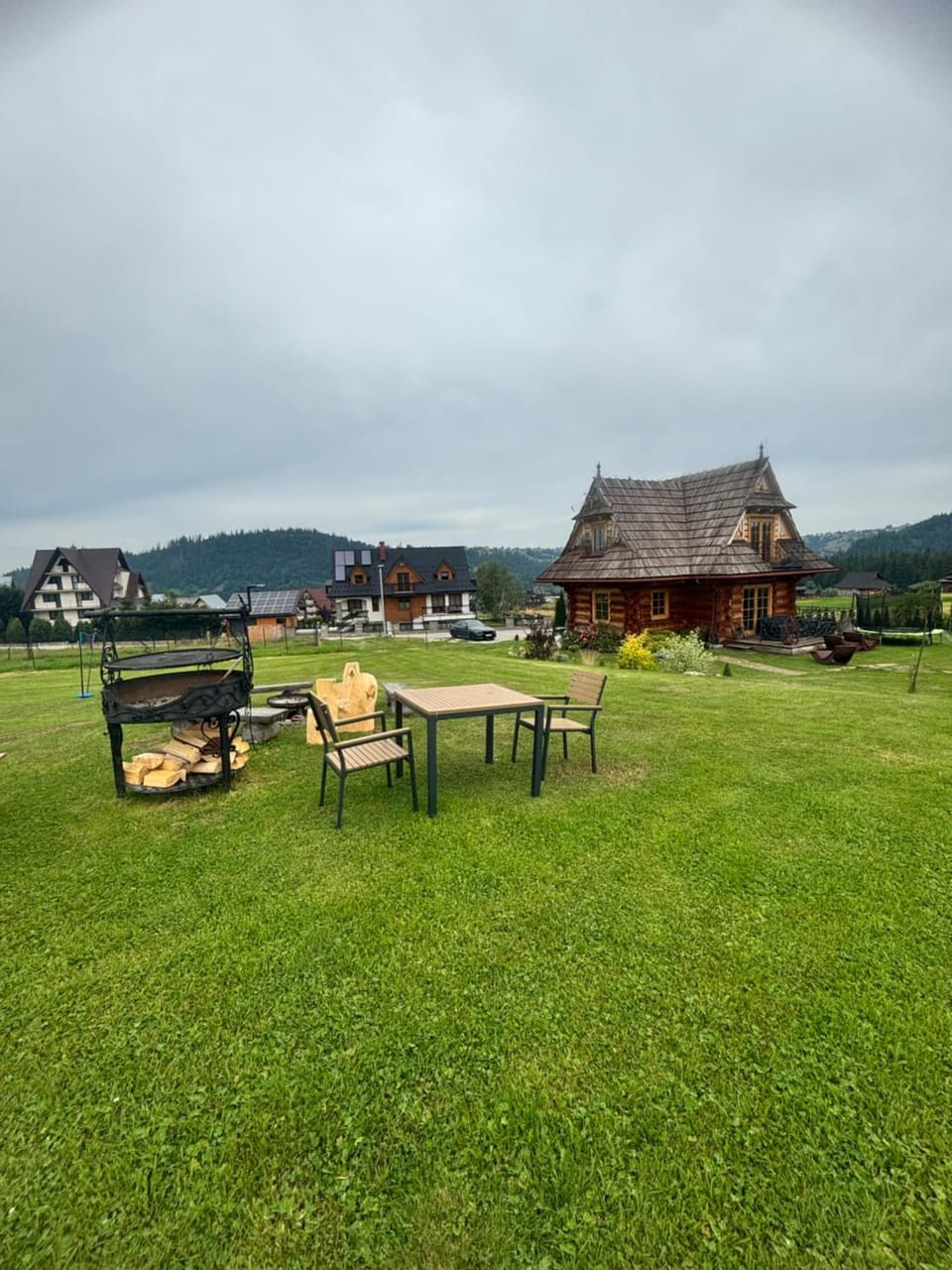 Góralskie przytulne Domki u Kantora 13E House in Zakopane