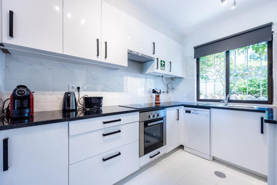 Muito Sol Apartment in Guia