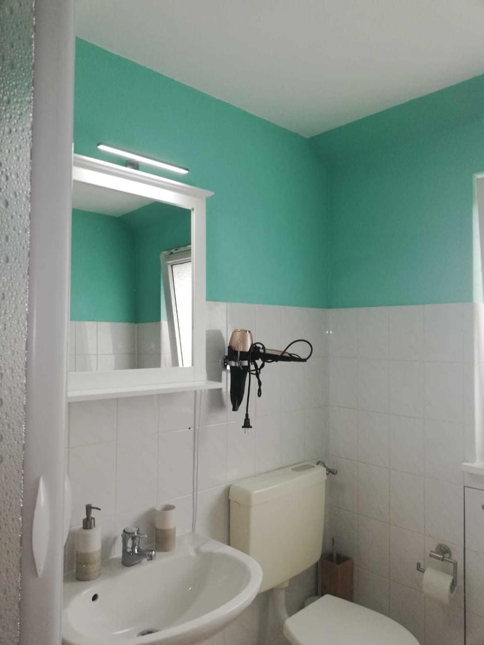 Toilet, Bathroom