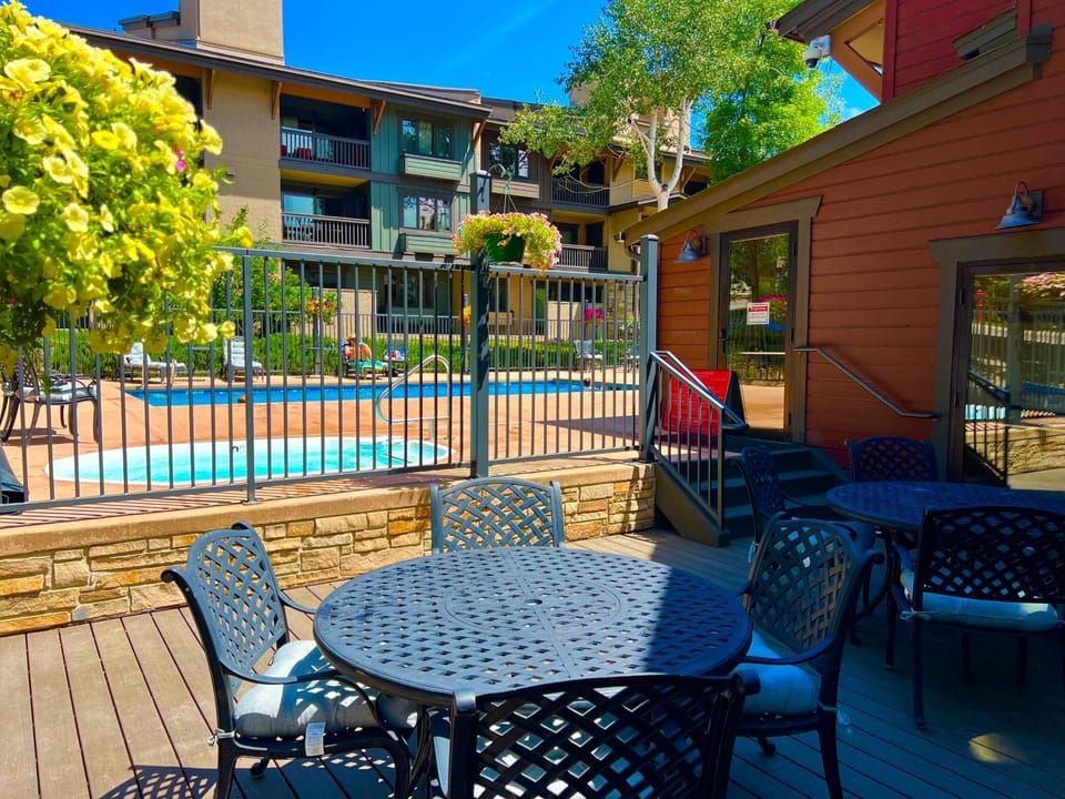 Phoenix 225 House in Steamboat Springs