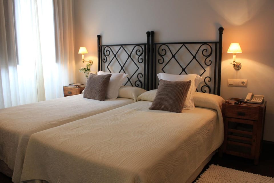 Bed, Day