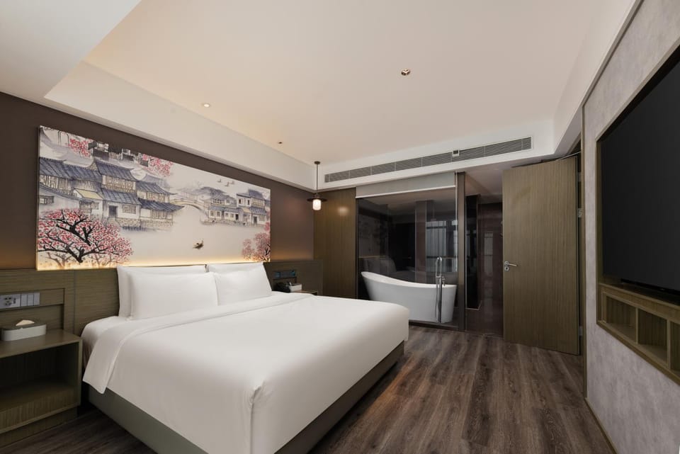 Atour X Hotel Zhuhai Lover Road Red Wave Bay Beach Seaview Hotel in Guangdong